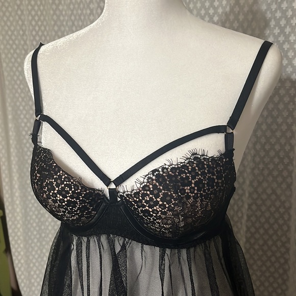 NWOT Victoria’s Secret Babydoll Lingerie - Picture 2 of 3